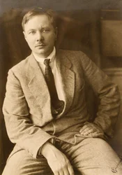 Mikhail Fyodorovich Larionov 1881-1964