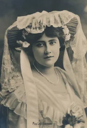 Miss Lily Hanbury