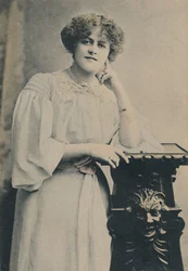 Miss Marie Studholme