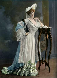 Mlle. Paule Andral - Du Theatre Du Vaudeville - Role de Roseline Denis. - L