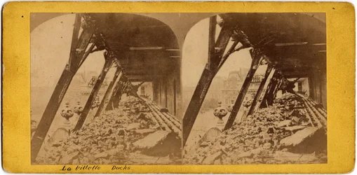 Municipality of Paris (1871): view of the quays of the Villette. Anonymous photography