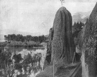 Pillars of Hercules, Columbia River, USA, c1900
