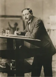 Portrait of Thomas Theodor Heine in his studio