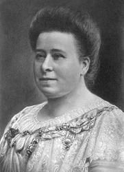 Portrait of woman possibly Walter Nurnberg