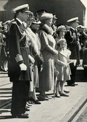 Queen Mary Sets Off to Visit Canada