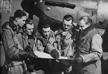 RAF bomber crew, 1941