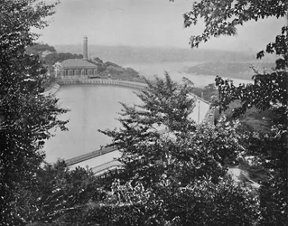 Reservoir, Eden Park, Cincinnati, Ohio, c1897
