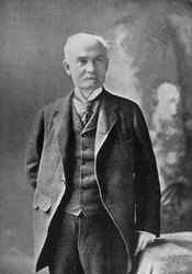 Robert Roberts Hitt, American politician