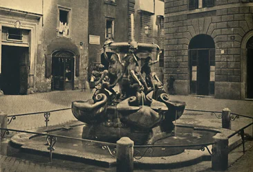 Rome - Mattei Square. - Fountain of the Tortoises. Landini and Della Porta 1585, 1910