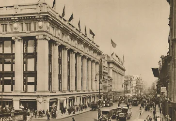 Selfridges and the Last of the Old Oxford Street Shops that the Building Engulfed