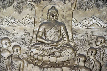Shakyamuni Buddha Preaching the Sermon - The Wheel of Law - to His Five Disciples, Ho Chi Minh City, Vietnam