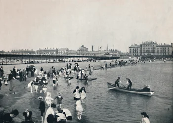 Southport - The Pier and the South Lake