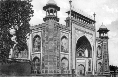 Taj Mahal Gate, Agra