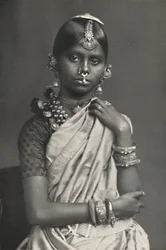 Tamulin with Jewelry
