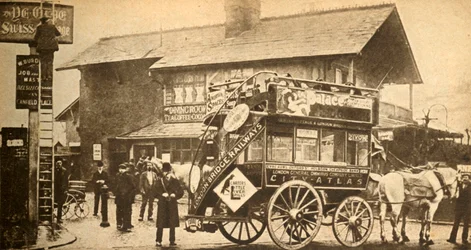 The Express Bus, 1900
