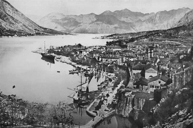 The Harbor of Mezzo