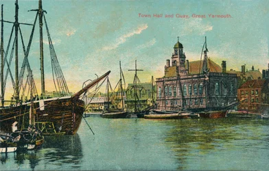 Town Hall and Quay, Great Yarmouth, Norfolk, c1905