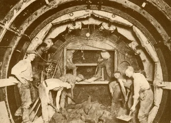 Tube Tunnel Excavation By Means of Greathead Boring Shield
