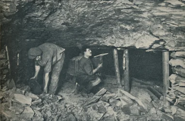 Unselfconscious Heroes Who Toil in Danger