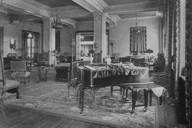 View of lounge, Gaylord Apartments, Los Angeles, California