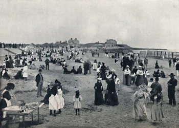 Walton-on-the-Naze - Scene on the Beach