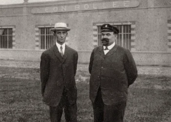 Wilbur Wright, American aviator, and Leon Bollee, French inventor and car manufacturer, 1908