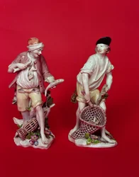 Chelsea figures of drunken fishermen after Meissen originals, c.1755