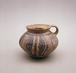 Chinese earthenware jar, c.2500 BC