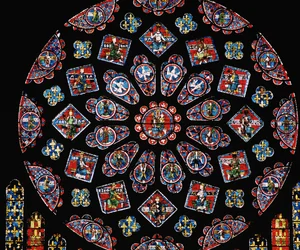 Glorification of the Virgin Mary, showing the arms of Blanche of Castile below the rose, north rose window, c.1223