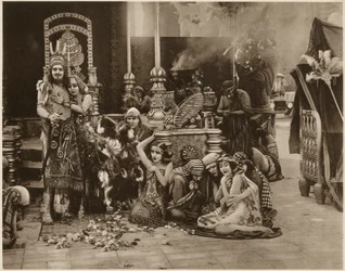 Alfred Paget, Seena Owen, scene from 