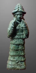 Bronze figurine of guardian goddess LAMA