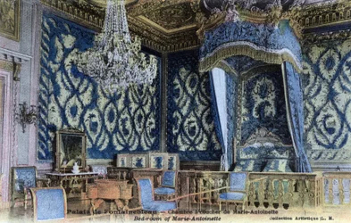 Chateau de Fontainebleau: Bedroom of Queen Marie Antoinette