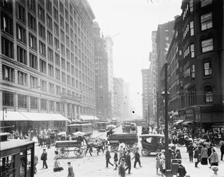 Chicago, Ill., State St. & Marshall Fields