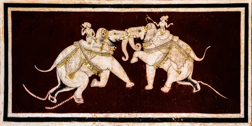Chittra Shala courtyard with virtuoso fine paintings, Taragarh Fort, Bundi, Rajasthan, India