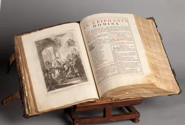 Parish Museum. Missal in Latin. Engravings from Joachim Ballester
