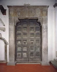 Portal for the Tailors and Drapers Guilds