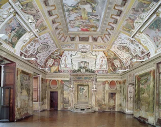The main salon, designed by Pirro Ligorio for Cardinal Ippolito II d