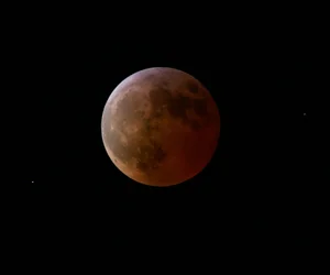 Total Lunar Eclipse, 3 March 2007