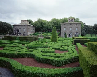 View of the two villas and garden, designed for Cardinal Giovanni Francesco Gambara by Giacomo Vignola, 1568