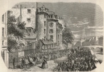 Entry of the Police Prefecture by Rue de Jerusalem at the Corner of Quai des Orfevres in Paris in the 19th Century Before 1871 - Engraving in Tableau-de-Paris by Edmond Texier 1852