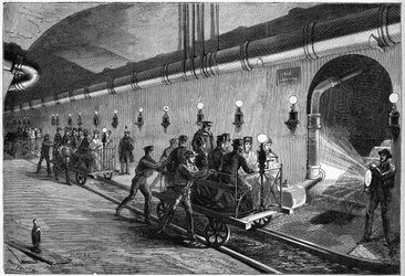 Excursion in the sewers of Paris in 1872