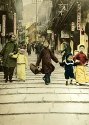 Children on Pottinger Street in Hong Kong (1890)