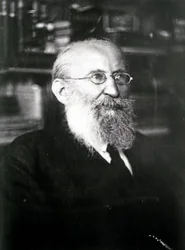 BERNSTEIN Eduard (1850-1932), German politician and socialist theorist