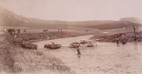Canon crossing a river during the Boer War