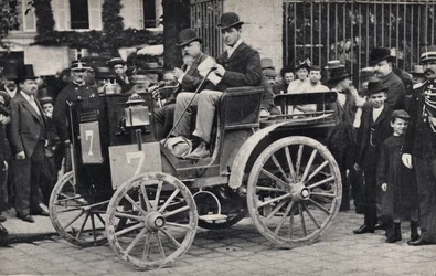 Competitors in a Horse-Free Car Race