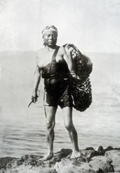 Coreenne fishing in the 19th century