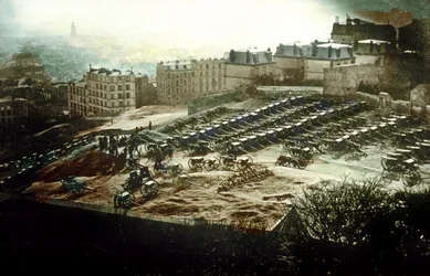 In Montmartre Big Guns of Government Posing a Threat to Paris March 18