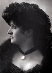 Portrait of Pauline Patry