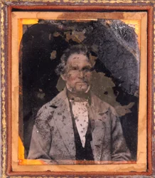 Portrait of a man. Daguerreotype under frame circa 1850.