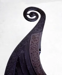 Bow figure of a burial drakkar (Viking ship) from Oseberg, dating from the 9th century. Oslo Bygdøy Museum.